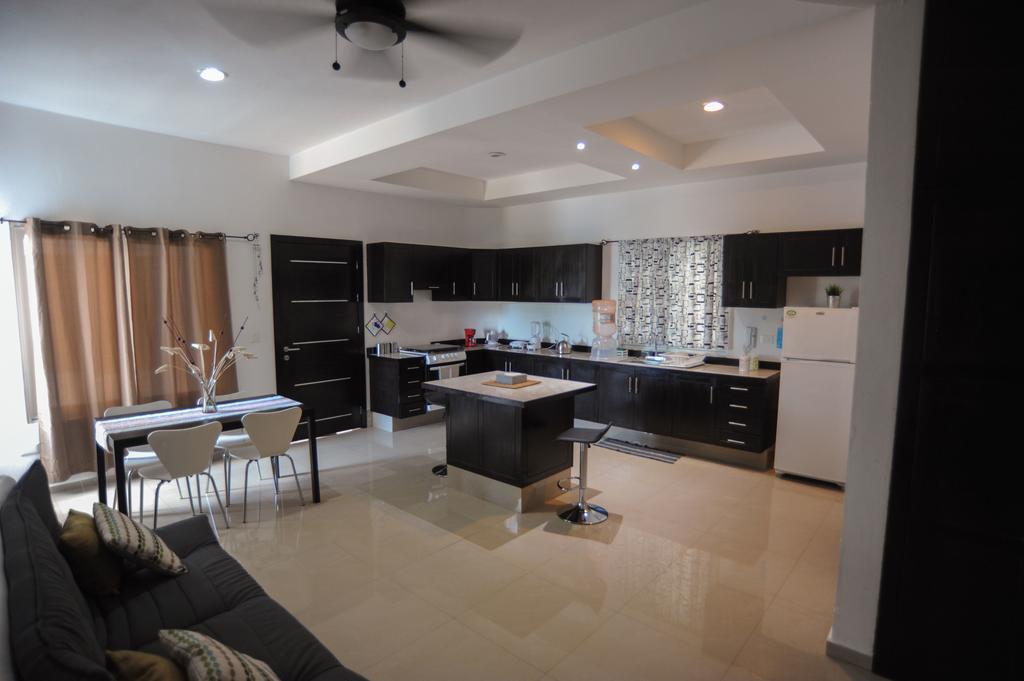 Casa Felicidad Apartment بلايا ديل كارمن المظهر الخارجي الصورة
